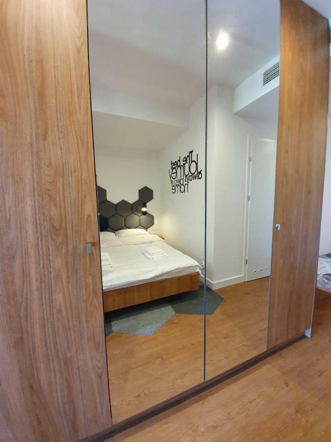 Prywatne Apartamenty W Hotelu - 365Pam Sarbinowo Luaran gambar